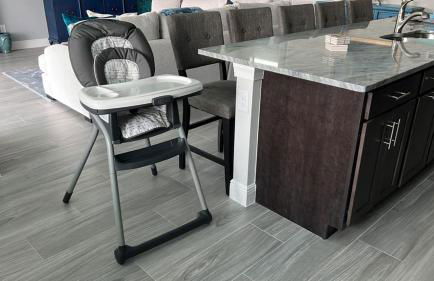 Newly built Villa Ballerina with heated pool and incredible view into beautiful Arrowheadcanal - Photo 35