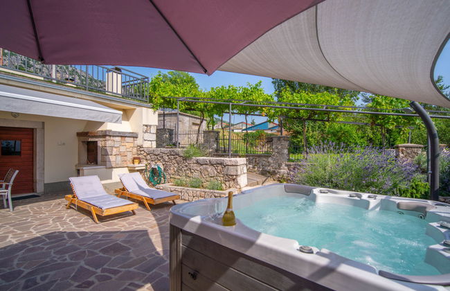 Dedina srića - Foto 1