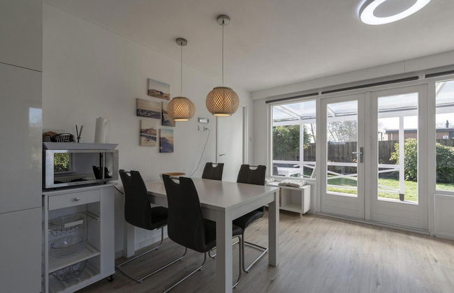 Modern Holiday Home With Large Garden - Foto 11