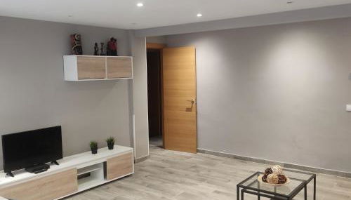 Casco histórico Alcalá con NRU y LICENCIA TURISTICA VT-13977 - Foto 2