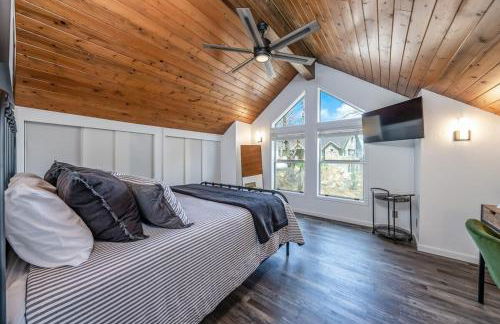 Creekside Cabin - Pup-Friendly with AC - Foto 19