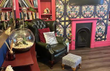 Bay escape beach apartment steps from the sea - Foto 30