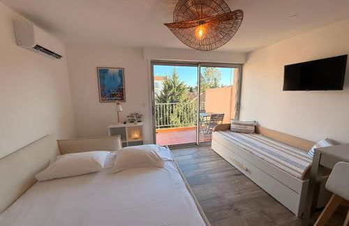 Le Petit Bleu Studio - Boulouris - Foto 12