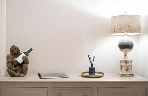 Brand New - Contemporary - 2 Bedroom - 2 Bathroom - Spacious Apartment - Lake Views - Foto 17