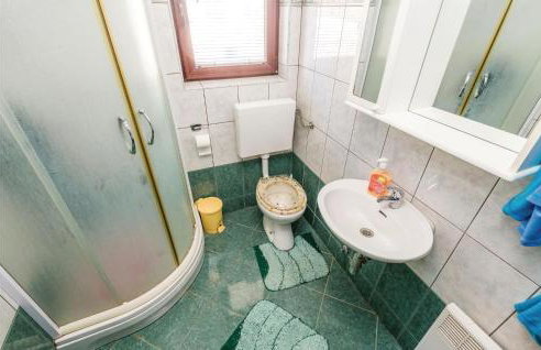 Gorgeous Apartment In Lokve With Wifi - Foto 24