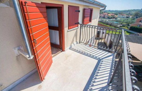 Lovely Apartment In Porec With Wifi - Foto 11