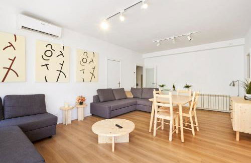 Family Apartment Camp Nou by Maison Piñata - Photo 8