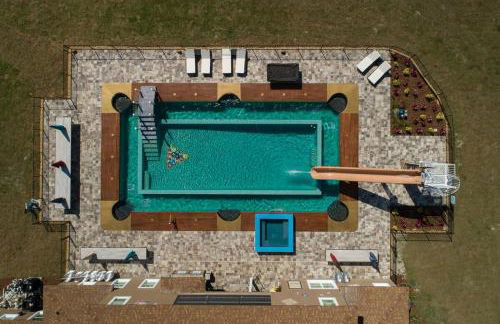 Sleep Up To 54 on 10 Private Acres Of Fun - Foto 46