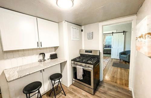 Gorgeous cottage downtown COS_pet friendly - Foto 14