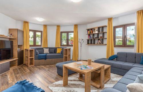 Villa in Brtonigla With Private Pool - Foto 24