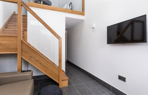 Romano Estate, The Courtyard - Photo 24