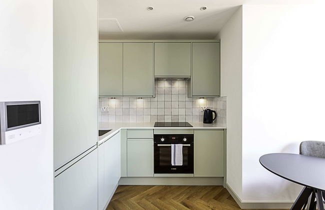 1-bed Apartment: Close to Wimbledon Station - Foto 9