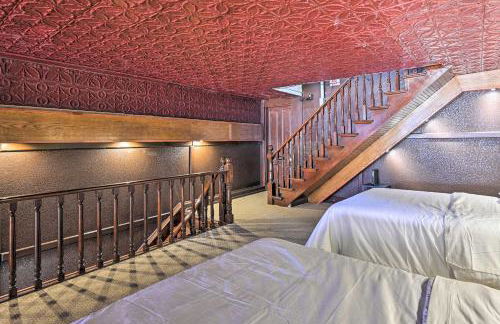 Walk to River Unique Studio in Renovated Bar! - Foto 18