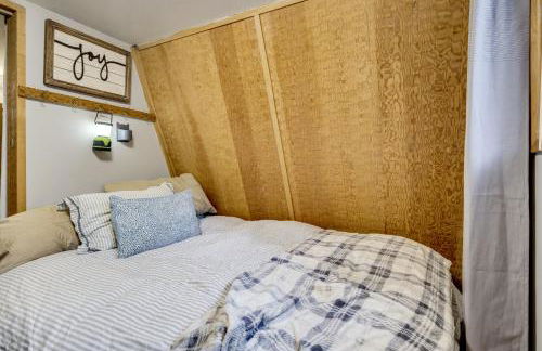 Hike, Fish and Ski! Waterfront Tygh Valley Cabin - Foto 13