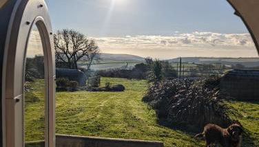 Jam First - Lydcott Glamping, Cornish Sea Views - Foto 4, Garden, Garden view