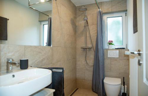 Moderne Wohnung im Grünen mit privatem Garten - Foto 16