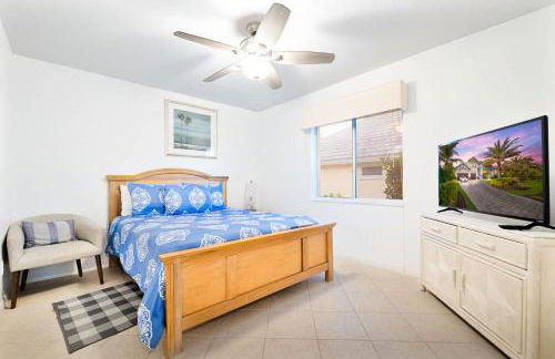 Free HeatedPool on SailboatAccessCanal boat lift - Foto 35