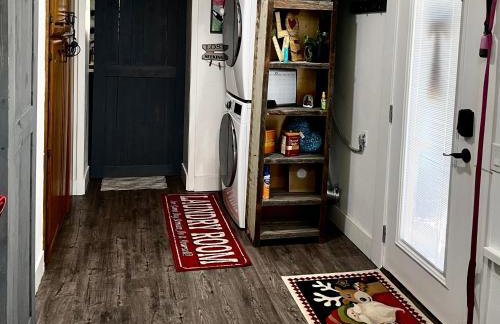 Pet Friendly Graham 2 Bedroom Home Christmas 365 at The Mistletoe Farm - Foto 19