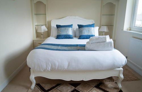 Farnborough Stay - 5 Bedroom - Foto 15