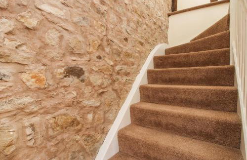 The Coach House - Photo 14