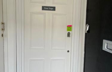 Tree Tops Apartment in Tunbridge Wells - Photo 23