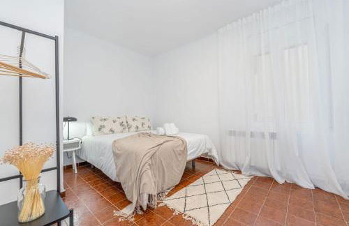 Milenial Immo Llotja Apartamento a 100 mts de la playa de Roses - Foto 5