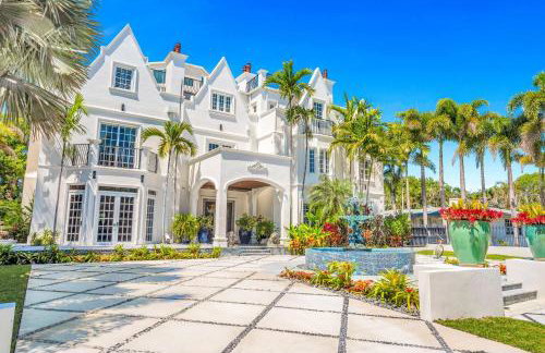 The Modern Castle Canal View Access Rooftop Living Greenhouse VlLLAS - Foto 6