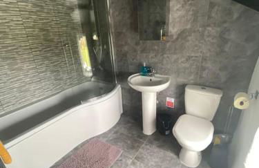 Bumblebee Cottage - Foto 9