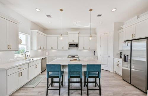 Walk 2 Beach & Huge Pool! Pets Allowed! Salty Sea Dawg - Photo 17