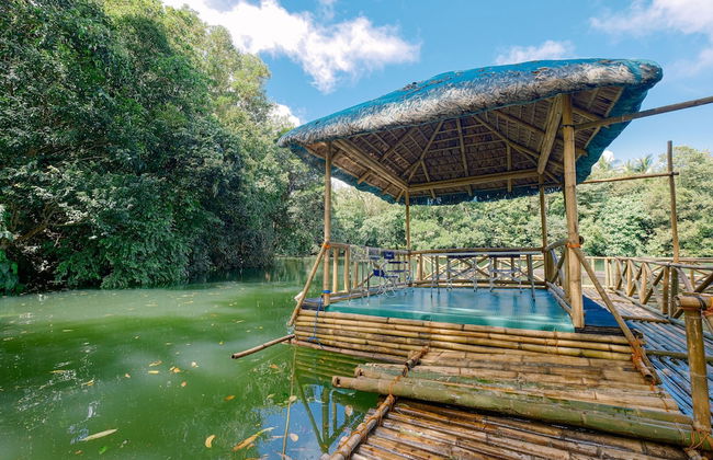 Almost Heaven Lake Resort by Cocotel - Photo 55