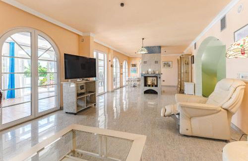 Gorgeous Golf Villa - Foto 6