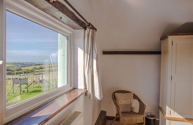 Cheristow Farm Cottages - Photo 2