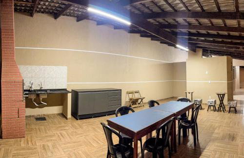 Casa condomínio 5 quartos piscina churrasqueira Vicente Pires Jockey - Foto 4