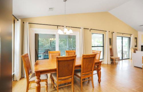 Woofs and Waves by Pristine Properties Vacation Rentals - Foto 22