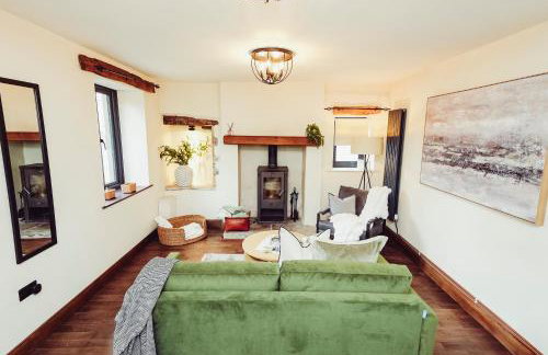 Cottage near Matlock Bath & Cromford - Photo 12