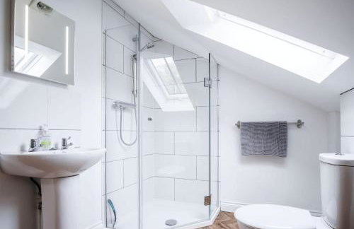 Yellow Cottage - 2 Bedroom Cottage - Dale - Foto 59