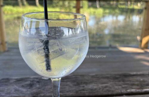 The Cosy Hedgerow - Foto 26