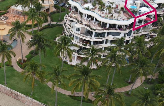 Ocean Front Penthouse Pool Sleeps 8 People - Foto 29