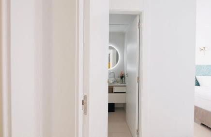 Fortuna Penthouse with roof terrace, AC and pool - Photo 16