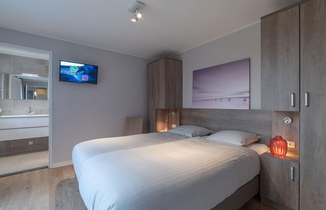 Design Apartment in Zeeland With its own Wellness - Photo 7