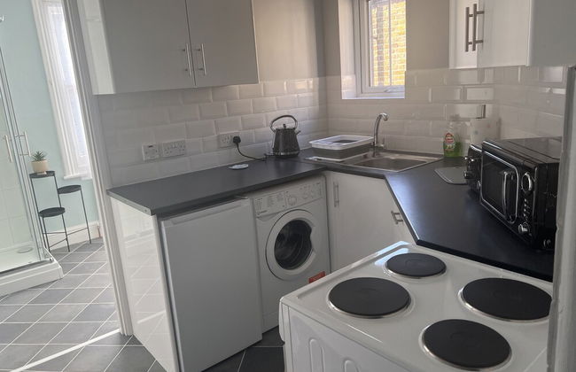 Spacious 1-bed Apartment in the Heart of Herne Bay - Foto 12