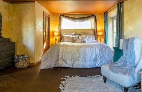 European Style Straw Bale Retreat - Foto 18