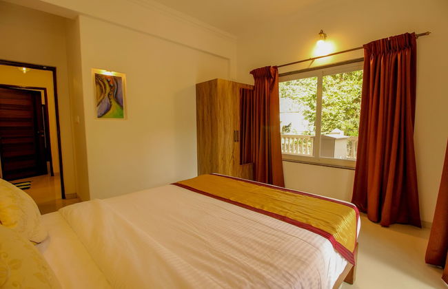 OYO 9792 Home 2BHK Poolside Siolim - Photo 7