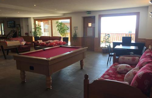 Lama-Gîte-des-Puys T3 Lamadalet, vue sud, terrasse, parking privé - Foto 24