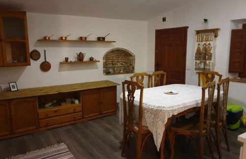 Cal Valero - Photo 44