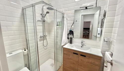 Apartalux Sevilla Camas - Foto 4, towels, Shower