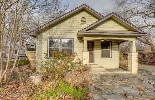 Pet-Friendly Austin Home with Private Yard and Deck! - Foto 27