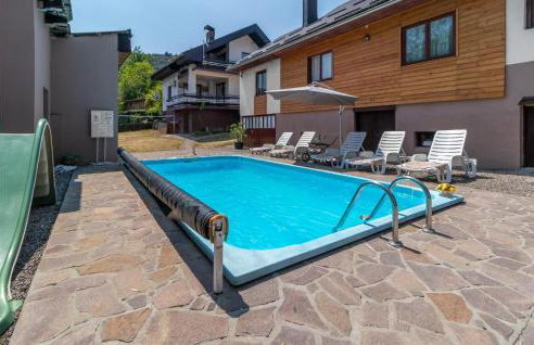 4 Bedroom Stunning Home In Plaski - Foto 9