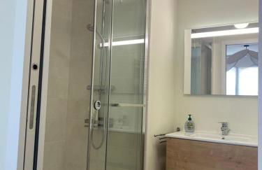 Magnifique T2 - Les pieds dans l'eau piscine/plage - Foto 6