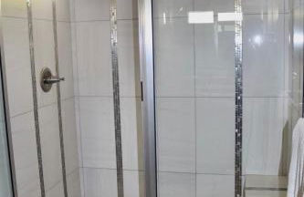 Modern Mini Golf Oasis - Foto 36